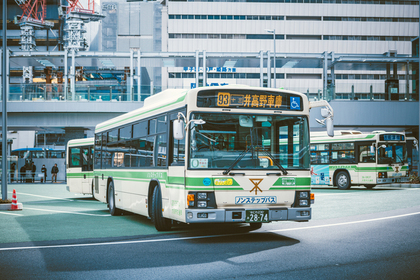 梅田駅のバス停