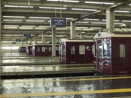 梅田駅の電車