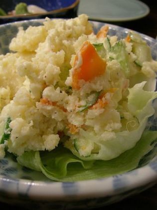 たくさん野菜を入れたポテトサラダ