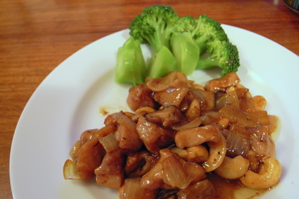 鶏肉のカシューナッツ炒め