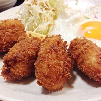 食べやすいサイズのカキフライ