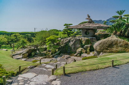 緑が溢れる庭園